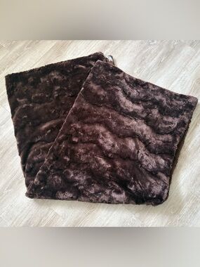 💥2/$33💥 Indigo Plush Faux Fur Throw Blanket